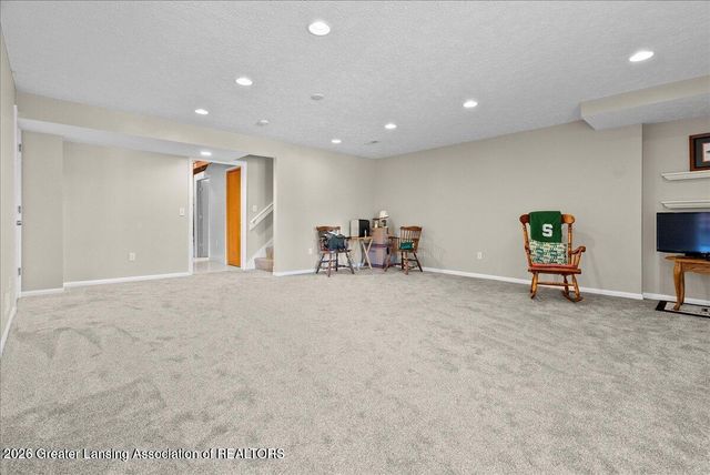 5283 E Hidden Lake Drive 47, East Lansing, MI 48823