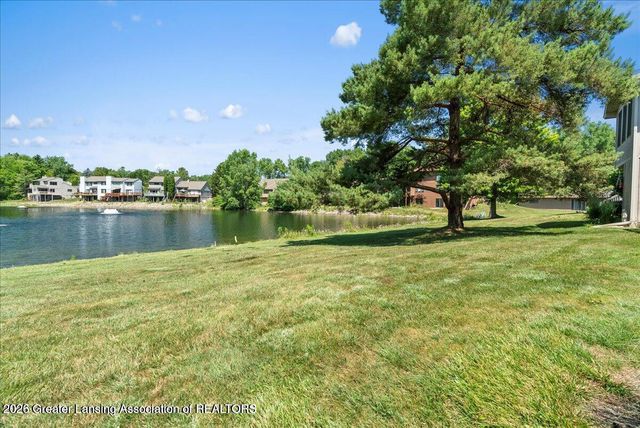 5283 E Hidden Lake Drive 47, East Lansing, MI 48823