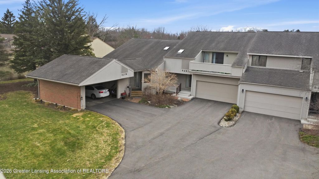 5283 E Hidden Lake Drive 47, East Lansing, MI 48823