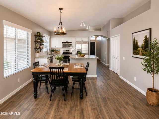 6190 W PONTIAC Drive, Glendale, AZ 85308