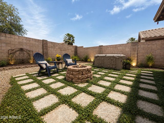 6190 W PONTIAC Drive, Glendale, AZ 85308