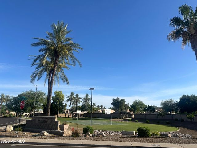 6190 W PONTIAC Drive, Glendale, AZ 85308