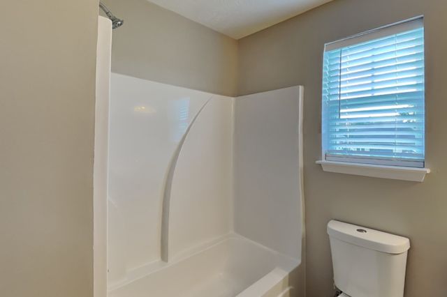 1107 Selous Dr, Murfreesboro, TN 37128