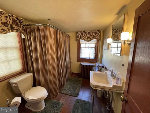 53 MARKET ST, Salem, NJ 08079