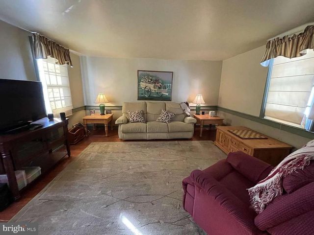 53 MARKET ST, Salem, NJ 08079