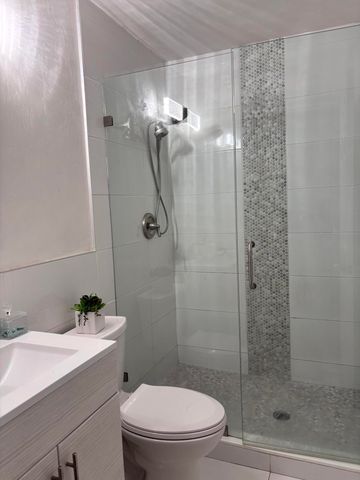 1180 Grandview Circle, Royal Palm Beach, FL 33411