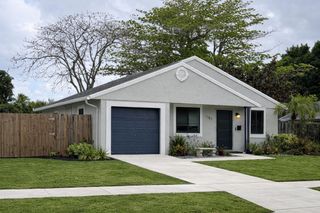 1180 Grandview Circle, Royal Palm Beach, FL 33411