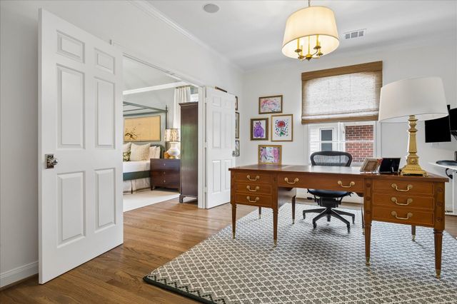 3780 Carlon Street, Southside Place, TX 77005