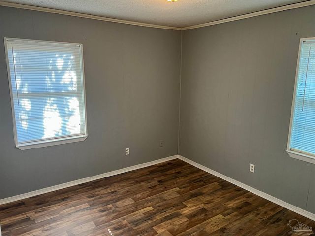 6255 Memphis Ave, Pensacola, FL 32526