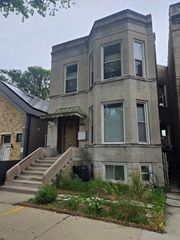 6339 S Eberhart Avenue 1, Chicago, IL 60637