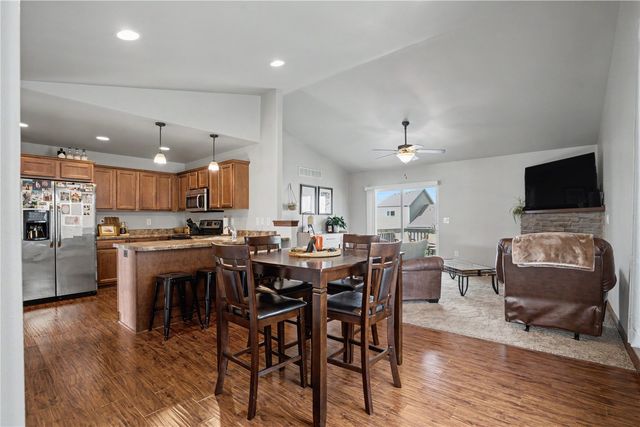 177 N Park Ridge Road, North Liberty, IA 52317