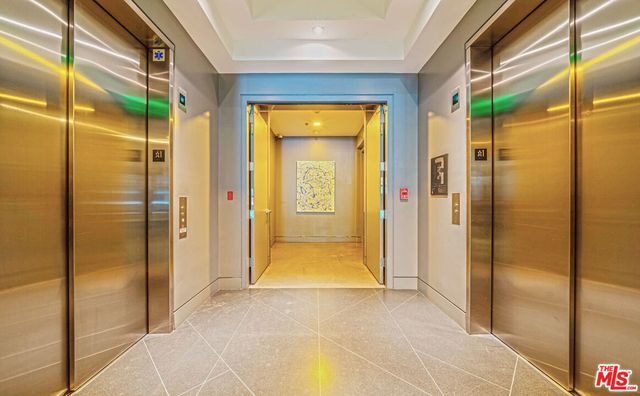 1111 S Grand Avenue 714, Los Angeles, CA 90015