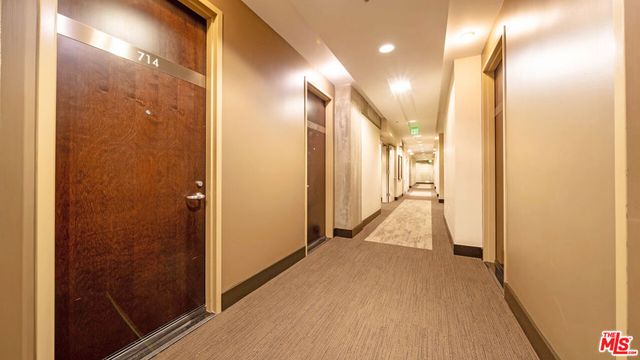 1111 S Grand Avenue 714, Los Angeles, CA 90015