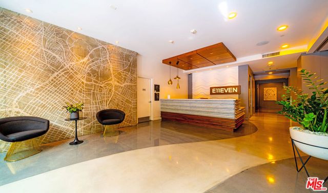 1111 S Grand Avenue 714, Los Angeles, CA 90015