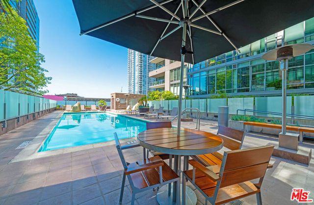 1111 S Grand Avenue 714, Los Angeles, CA 90015