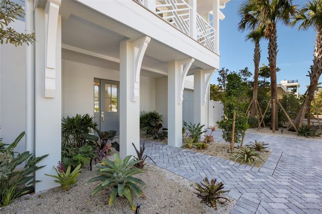 215 SYCAMORE AVENUE, Anna Maria, FL 34216