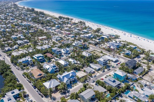 215 SYCAMORE AVENUE, Anna Maria, FL 34216