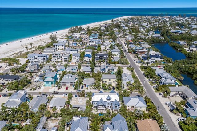 215 SYCAMORE AVENUE, Anna Maria, FL 34216