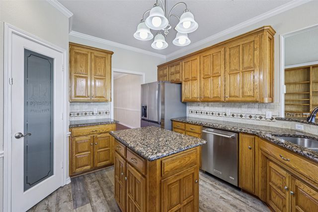 1804 E Fm 1187, Aledo, TX 76008