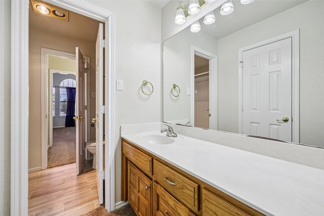 1804 E Fm 1187, Aledo, TX 76008