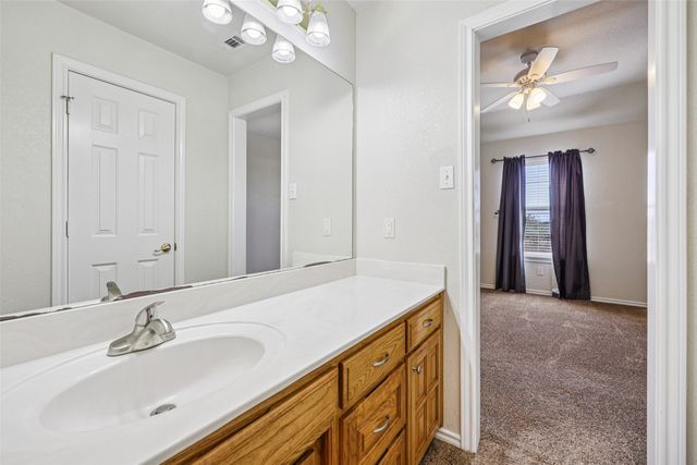 1804 E Fm 1187, Aledo, TX 76008