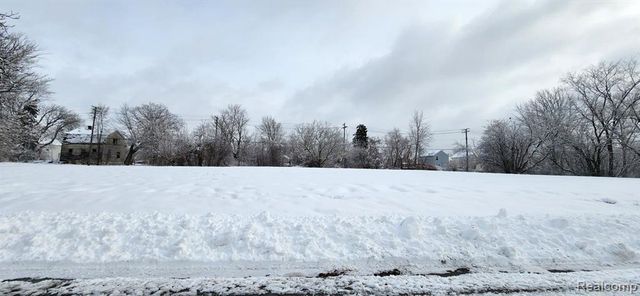 3932 18th Street, Detroit, MI 48208