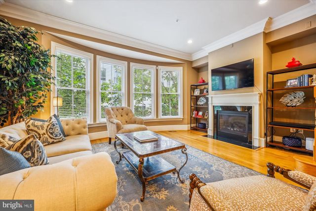 12482 ANSIN CIRCLE DR, Potomac, MD 20854