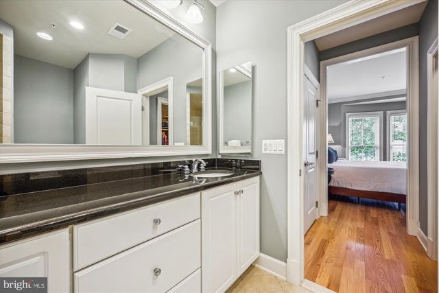 12482 ANSIN CIRCLE DR, Potomac, MD 20854