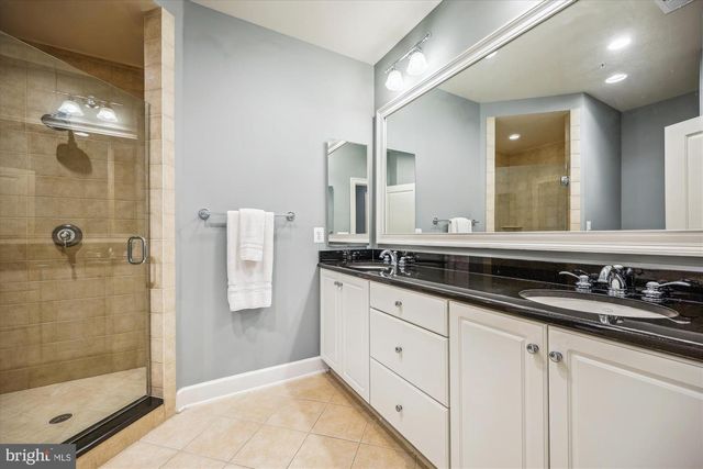 12482 ANSIN CIRCLE DR, Potomac, MD 20854