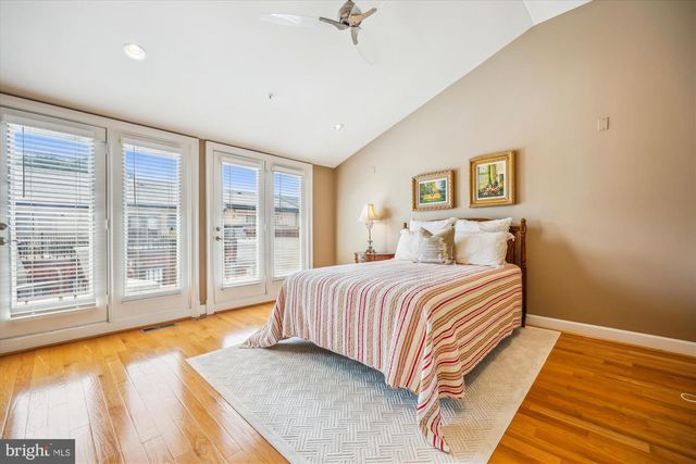 12482 ANSIN CIRCLE DR, Potomac, MD 20854