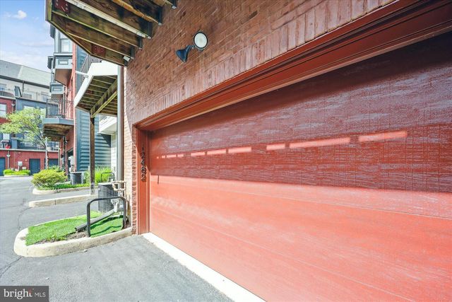 12482 ANSIN CIRCLE DR, Potomac, MD 20854