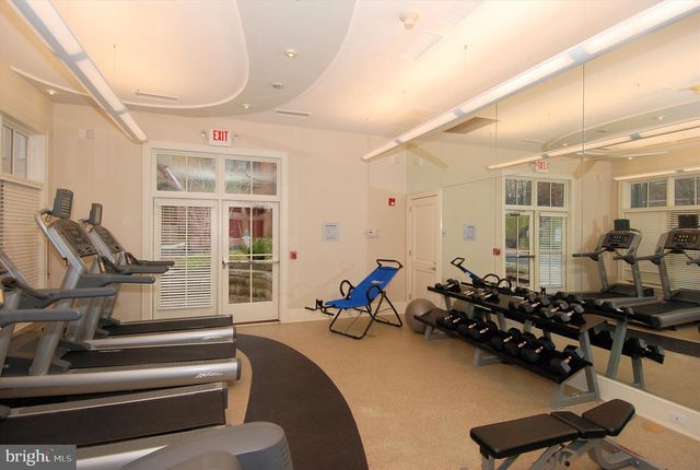 12482 ANSIN CIRCLE DR, Potomac, MD 20854