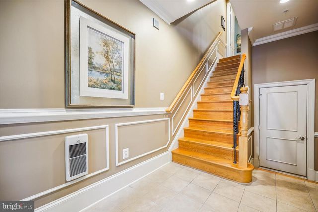 12482 ANSIN CIRCLE DR, Potomac, MD 20854