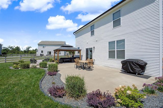 1526 Kilbarron Drive, Maineville, OH 45152