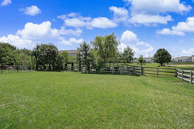 1526 Kilbarron Drive, Maineville, OH 45152