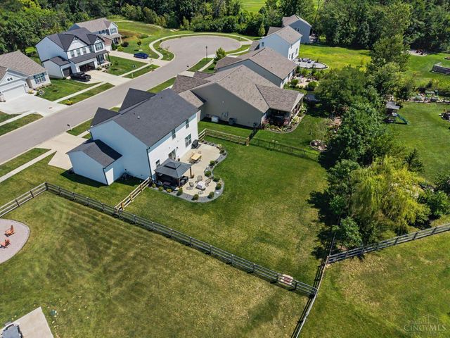 1526 Kilbarron Drive, Maineville, OH 45152