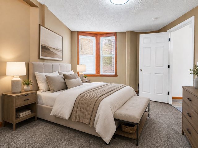 53 Mann St 5, Lawrence, MA 01841