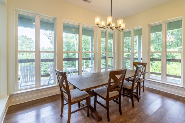 4384 Round Pond Road, Lafayette, GA 30728