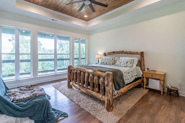4384 Round Pond Road, Lafayette, GA 30728