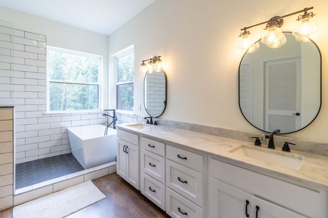 4384 Round Pond Road, Lafayette, GA 30728