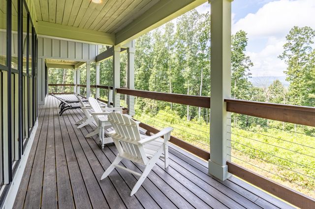 4384 Round Pond Road, Lafayette, GA 30728