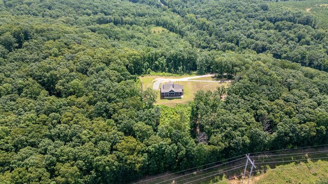 4384 Round Pond Road, Lafayette, GA 30728