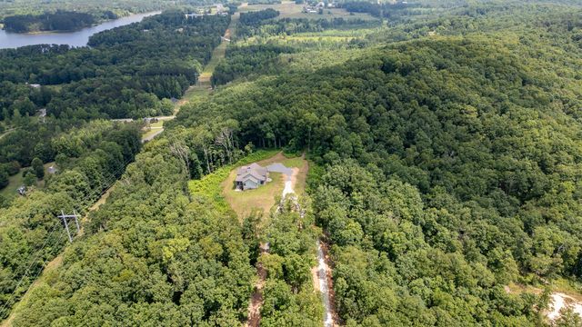 4384 Round Pond Road, Lafayette, GA 30728