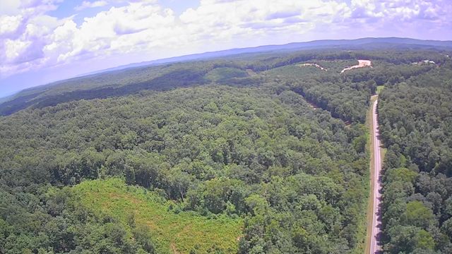 4384 Round Pond Road, Lafayette, GA 30728