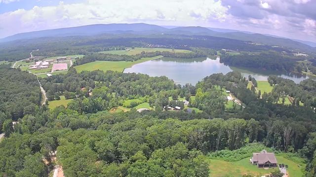 4384 Round Pond Road, Lafayette, GA 30728