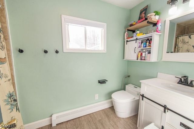 26 Hickory Ave, West Milford Twp., NJ 07480