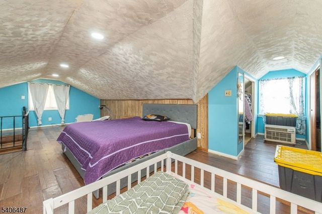 26 Hickory Ave, West Milford Twp., NJ 07480