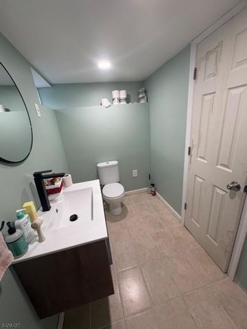 26 Hickory Ave, West Milford Twp., NJ 07480