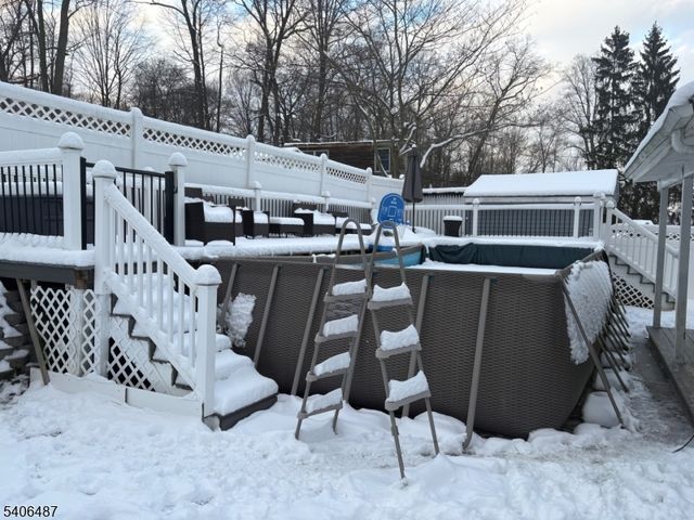 26 Hickory Ave, West Milford Twp., NJ 07480