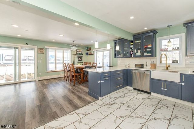 26 Hickory Ave, West Milford Twp., NJ 07480